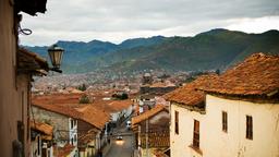 Encuentra vuelos baratos desde Santiago de Chile a Cusco