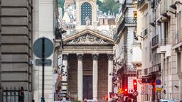Encuentra vuelos baratos de Santiago de Chile a París-Orly