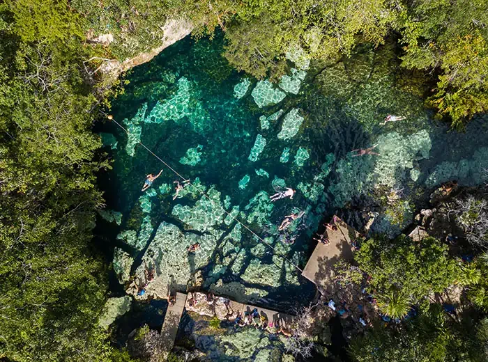 Cenote Azul, Bacalar