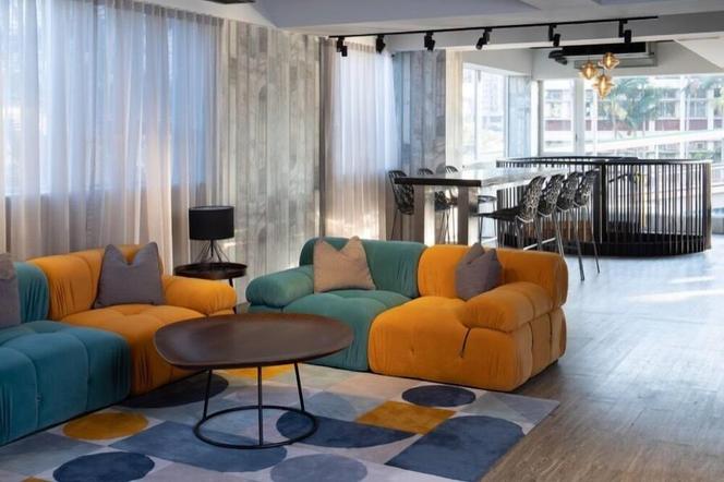 Mojo Nomad Aberdeen Harbour By Ovolo