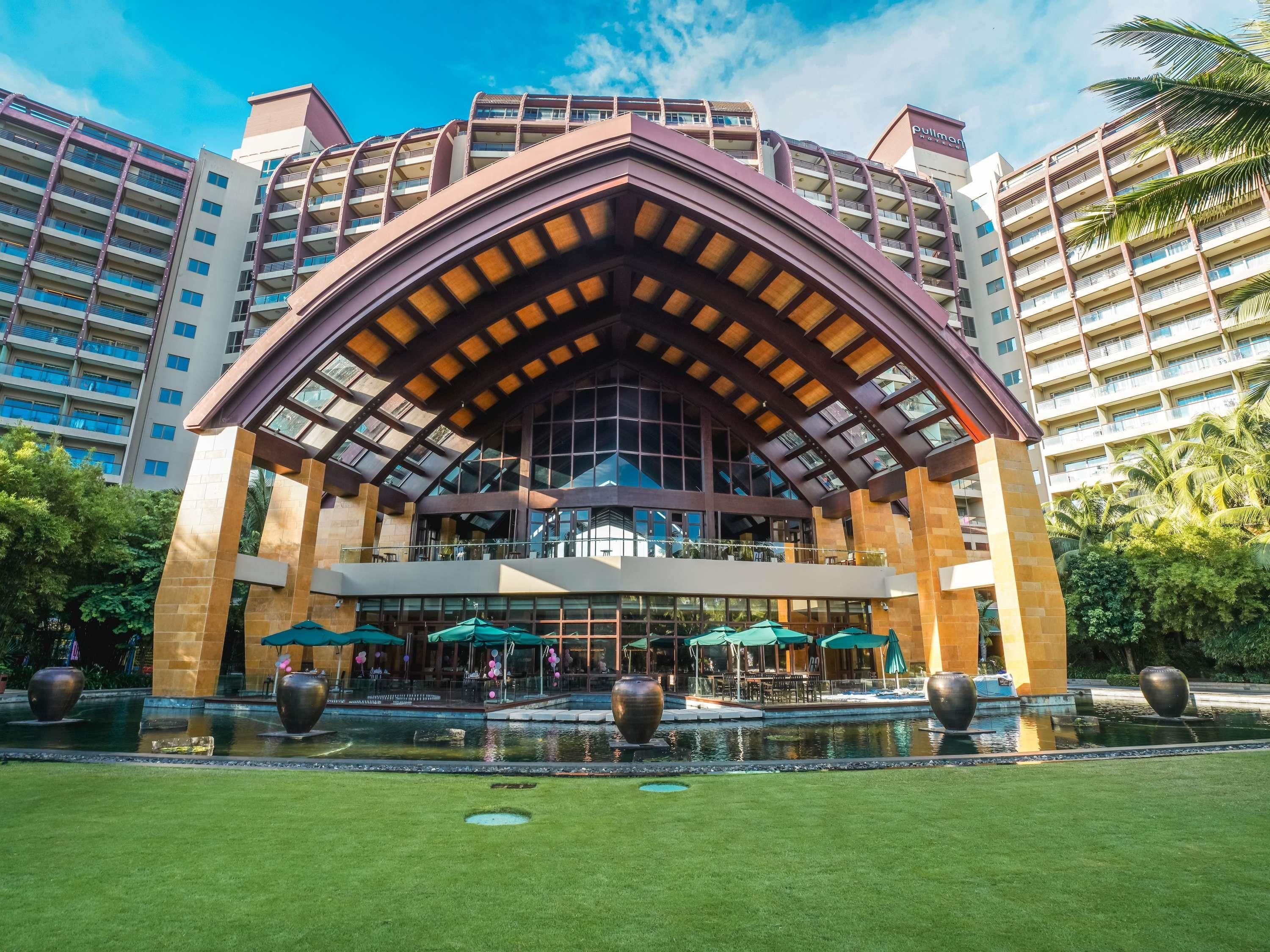 Pullman Oceanview Sanya Bay Resort & Spa