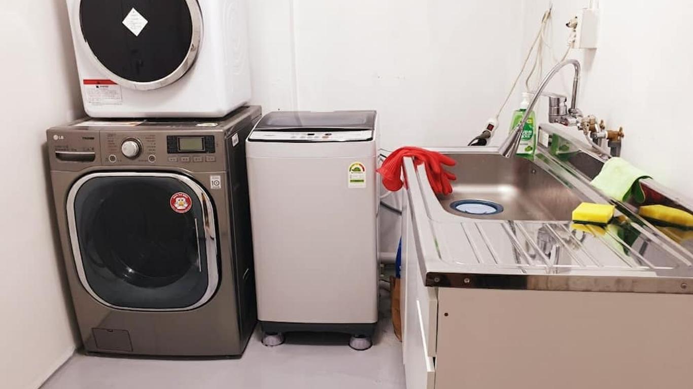 Oppa Hostel Sinchon Hongdae