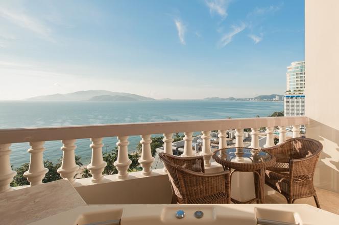 Sunrise Nha Trang Beach Hotel & Spa