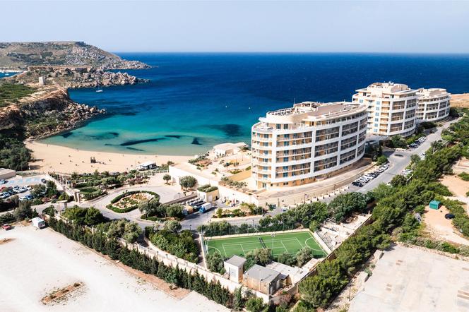 Radisson Blu Golden Sands Resort & Spa, Golden Bay