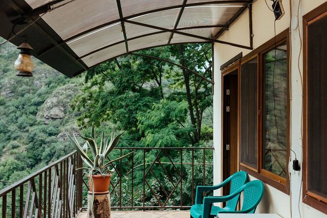 Iris B&b In Debed Canyon