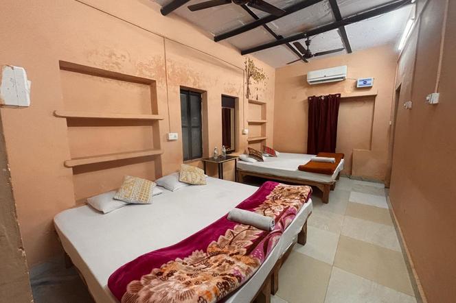 Hostelavie Varanasi