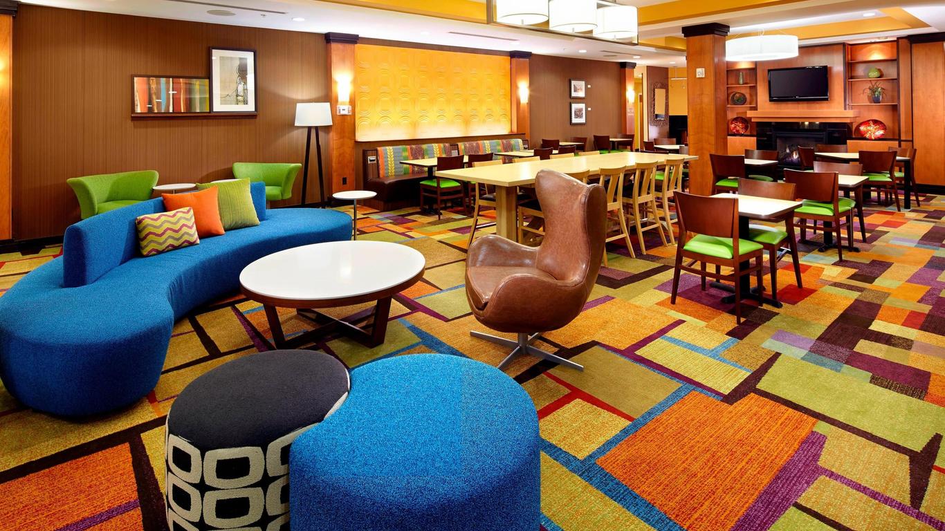 Fairfield Inn & Suites by Marriott Pittsburgh Neville Island