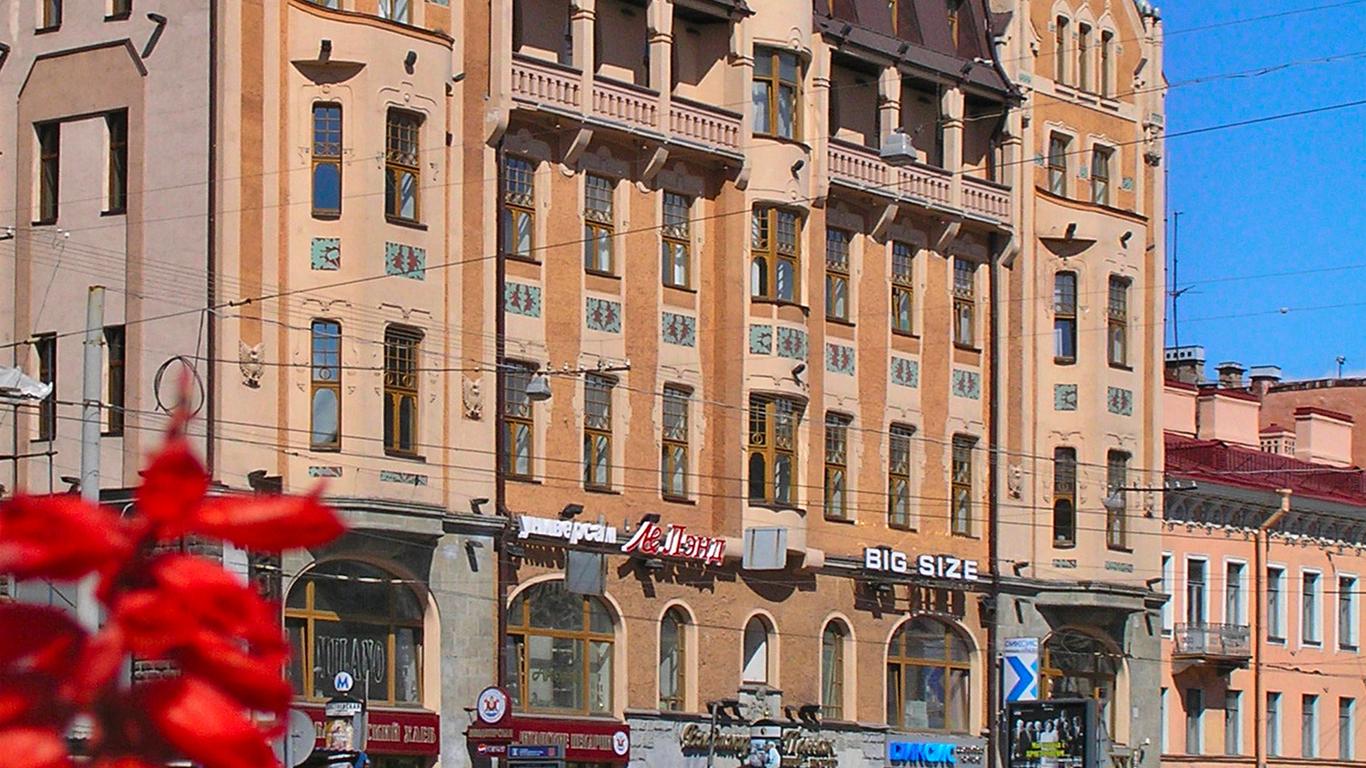 Dostoevsky Hotel